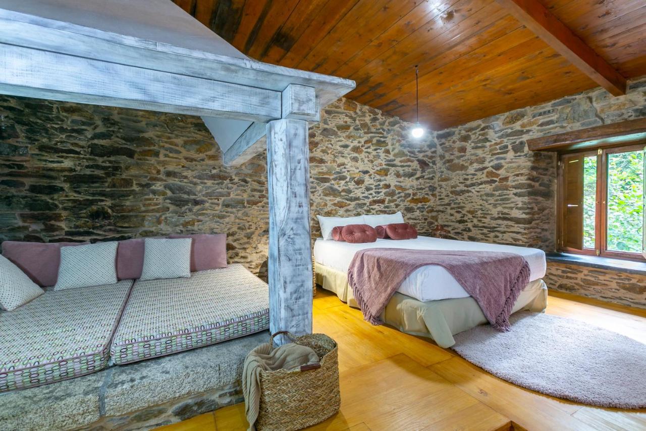 Casas Del Molino - Muinos Do Mainzoso Turismo Rural Paderne Exterior foto